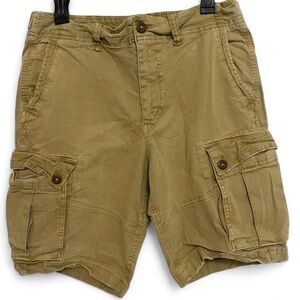 American Eagle khaki cargo shorts Size 31"